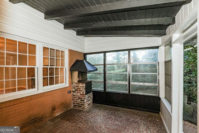 1752 Laurelwood Drive SW, Atlanta, GA 30311