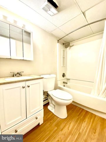 400 GLENDALE RD, Havertown, PA 19083