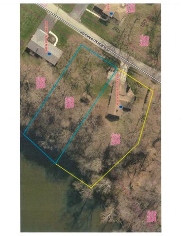 1828 N Royal Oaks Drive, Monticello, IN 47960