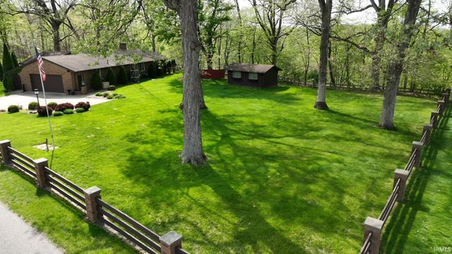 1828 N Royal Oaks Drive, Monticello, IN 47960