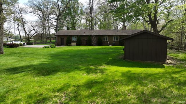 1828 N Royal Oaks Drive, Monticello, IN 47960