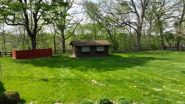 1828 N Royal Oaks Drive, Monticello, IN 47960