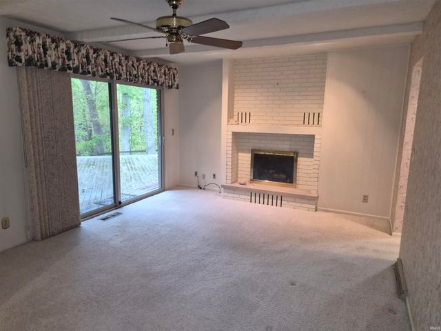 1828 N Royal Oaks Drive, Monticello, IN 47960