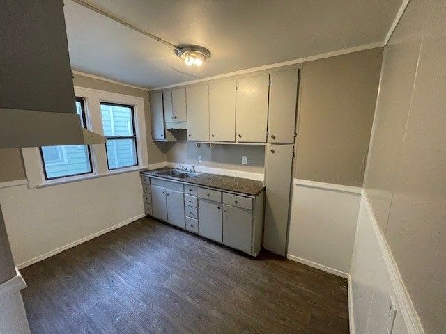 586 Ridgeway Avenue, Rochester, NY 14615