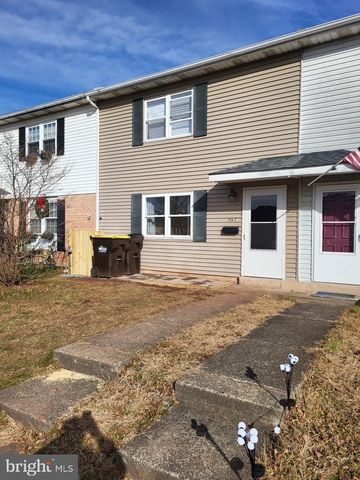 547 COLONIAL DR, East Greenville, PA 18041