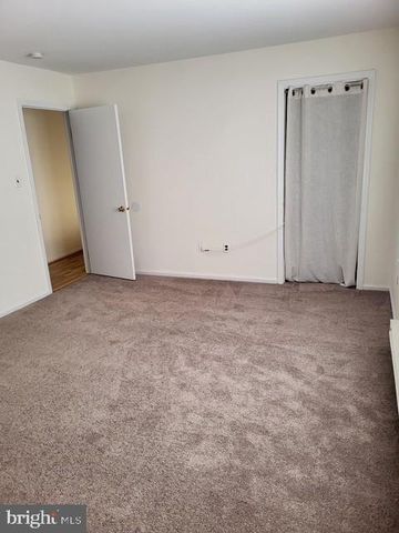 547 COLONIAL DR, East Greenville, PA 18041