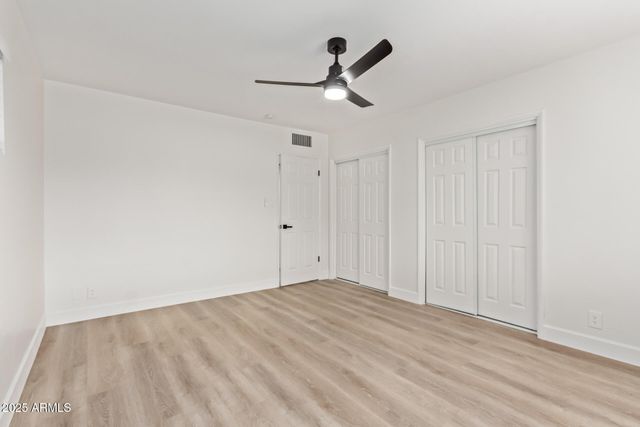 2163 W VILLAGE Drive, Phoenix, AZ 85023