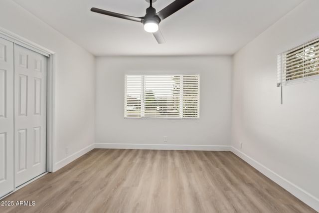 2163 W VILLAGE Drive, Phoenix, AZ 85023