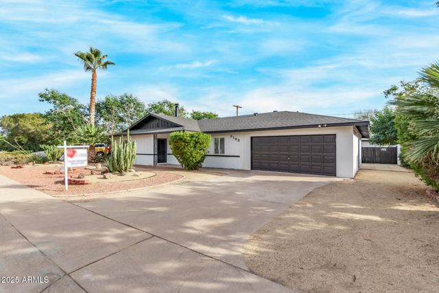 2163 W VILLAGE Drive, Phoenix, AZ 85023
