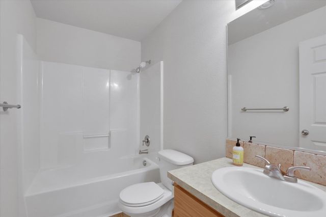 7316 S DOUR St, Cheney, WA 99004