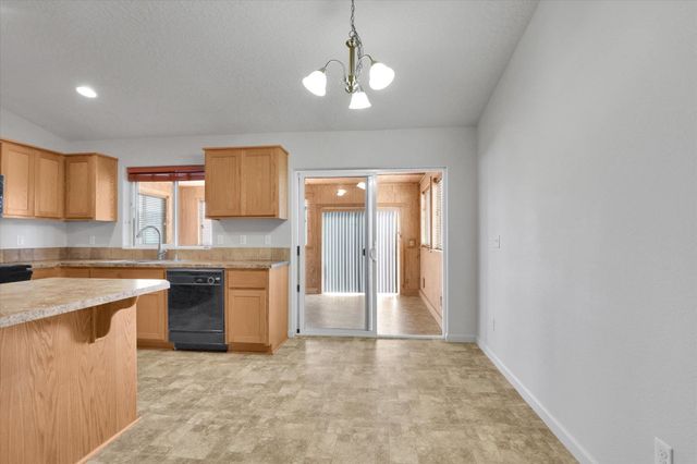 7316 S DOUR St, Cheney, WA 99004