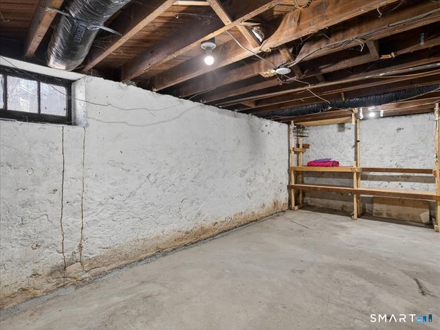 91 Jewett Street 1st Floor, Ansonia, CT 06401