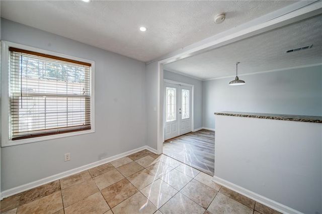 280 Winding River Road B, Atlanta, GA 30350