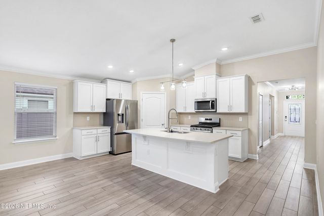 203 NARVAREZ Avenue, St. Augustine, FL 32084