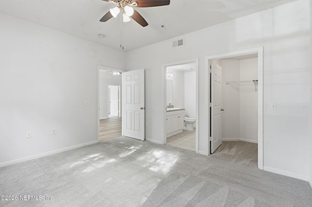 8550 TOUCHTON Road 111, Jacksonville, FL 32216