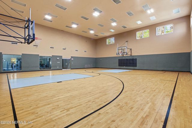 8550 TOUCHTON Road 111, Jacksonville, FL 32216