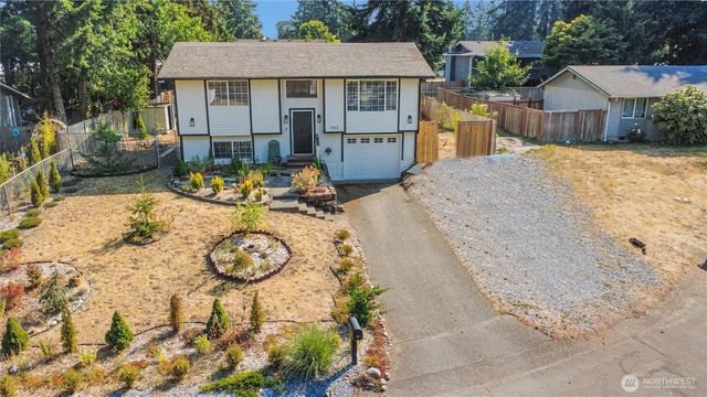 902 194th Street E, Spanaway, WA 98387