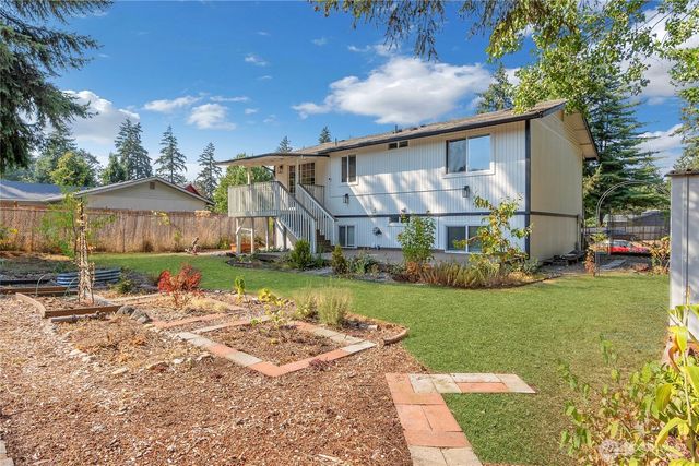 902 194th Street E, Spanaway, WA 98387