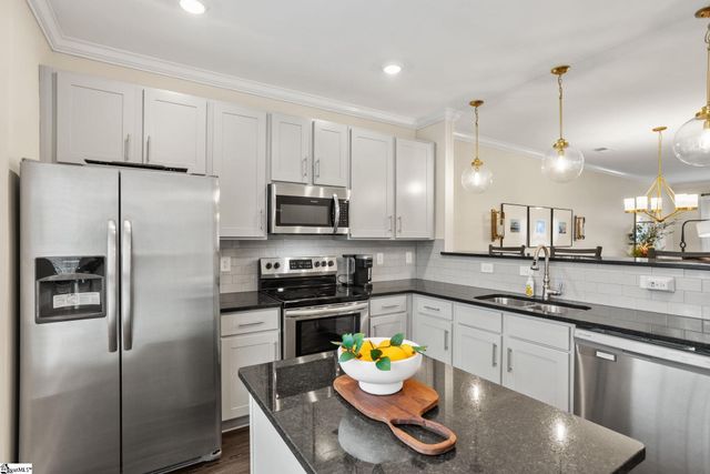 1505 E North Street Unit 2101, Greenville, SC 29607