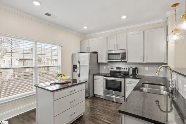 1505 E North Street Unit 2101, Greenville, SC 29607