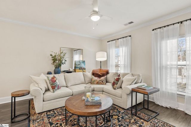 1505 E North Street Unit 2101, Greenville, SC 29607