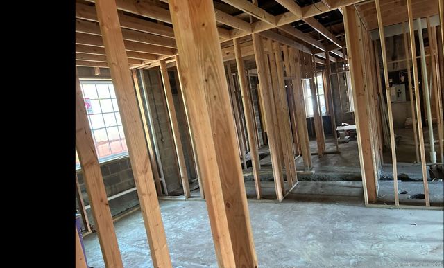 212 West Street, New Haven, CT 06519