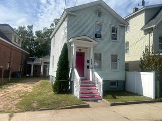 212 West Street, New Haven, CT 06519