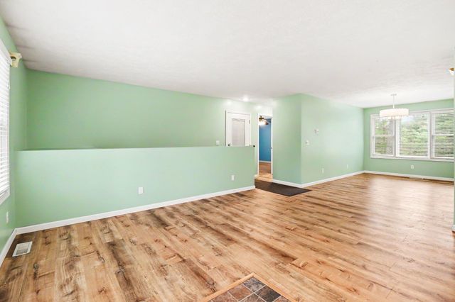 3175 W Hansen Road, Ludington, MI 49431