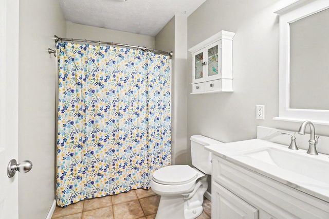 3175 W Hansen Road, Ludington, MI 49431