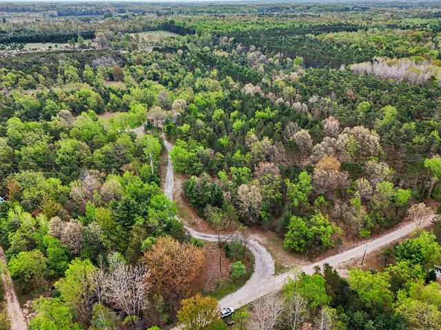 3175 W Hansen Road, Ludington, MI 49431