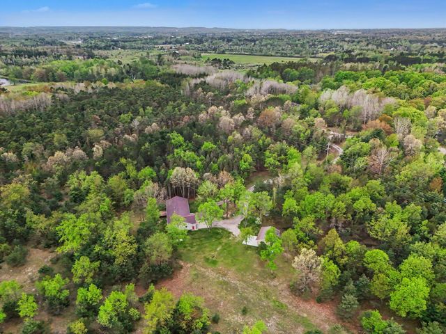 3175 W Hansen Road, Ludington, MI 49431