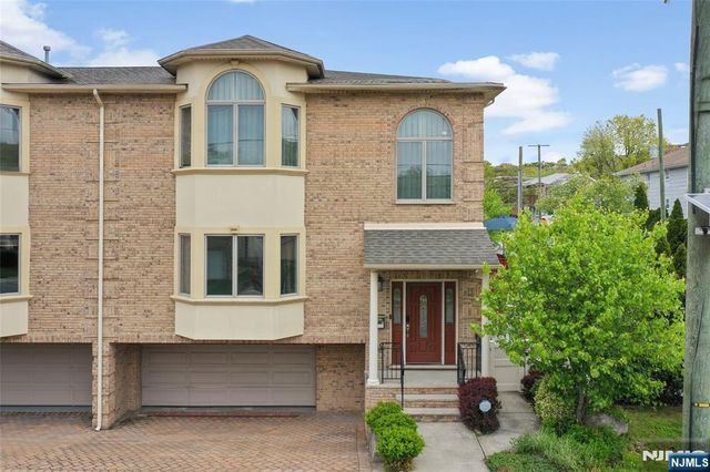 231B E Harriet Avenue 231B, Palisades Park, NJ 07650