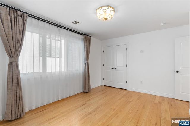 231B E Harriet Avenue 231B, Palisades Park, NJ 07650