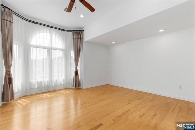 231B E Harriet Avenue 231B, Palisades Park, NJ 07650