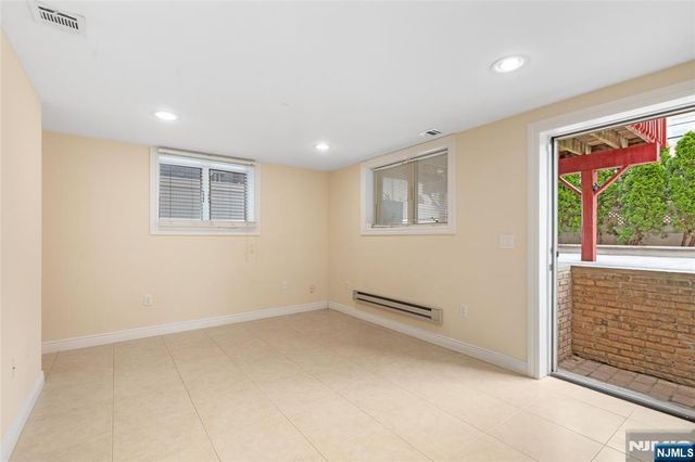 231B E Harriet Avenue 231B, Palisades Park, NJ 07650
