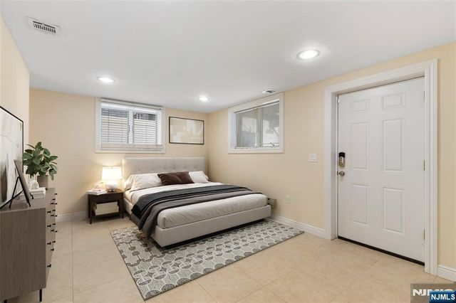 231B E Harriet Avenue 231B, Palisades Park, NJ 07650