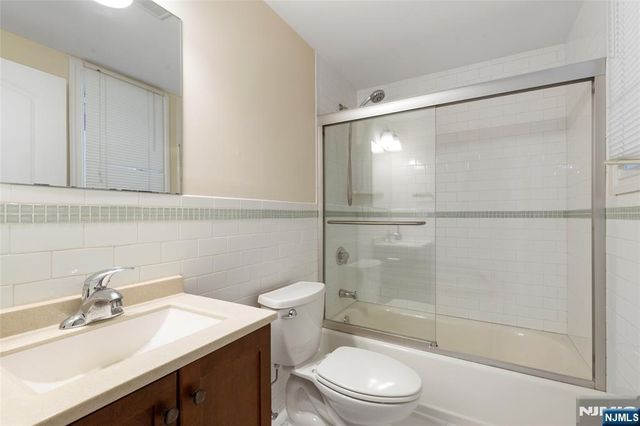 231B E Harriet Avenue 231B, Palisades Park, NJ 07650
