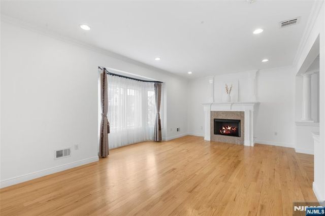 231B E Harriet Avenue 231B, Palisades Park, NJ 07650