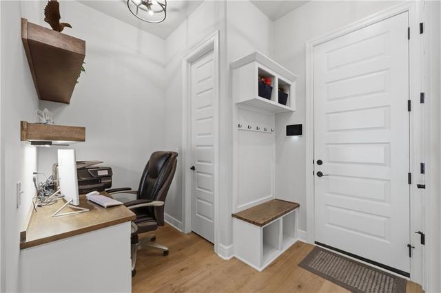 1405 NW Aspen Circle, Grain Valley, MO 64029