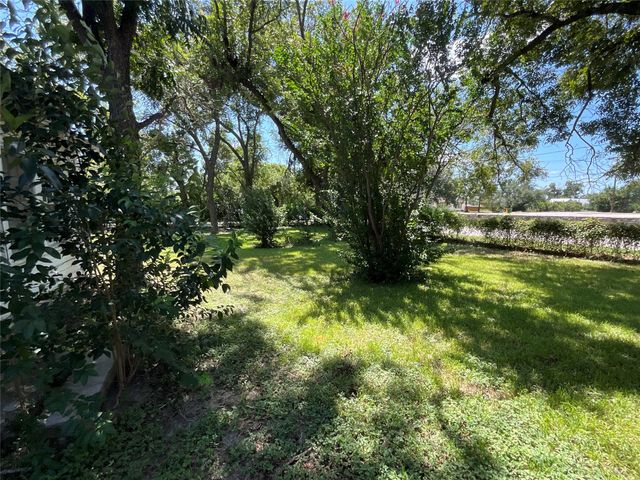 605 N Kirk Street, Hico, TX 76457