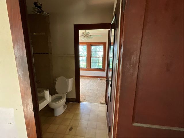 605 N Kirk Street, Hico, TX 76457