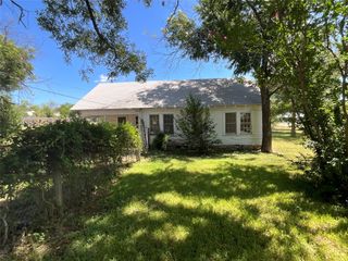 605 N Kirk Street, Hico, TX 76457