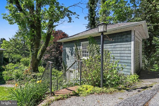29 HAYWARD HTS, Glen Rock, PA 17327