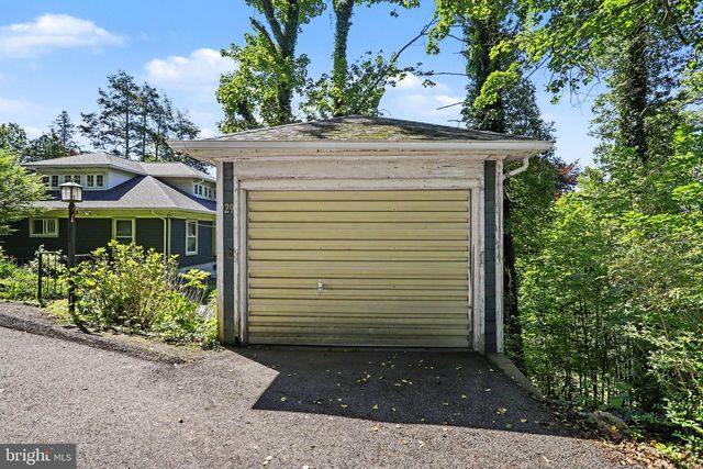 29 HAYWARD HTS, Glen Rock, PA 17327