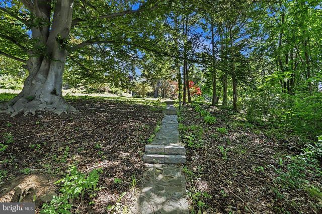 29 HAYWARD HTS, Glen Rock, PA 17327