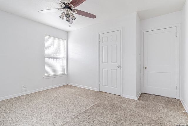 406 Bradford Ave, San Antonio, TX 78228