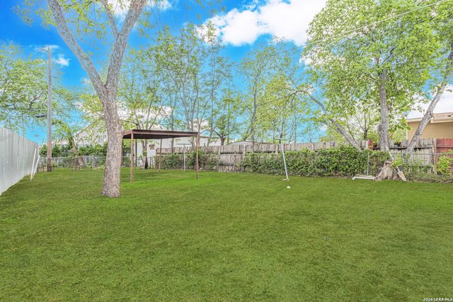 406 Bradford Ave, San Antonio, TX 78228