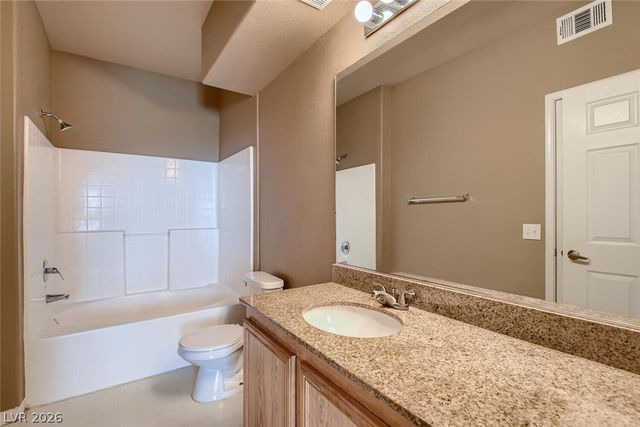 10550 ALEXANDER Road 2080, Las Vegas, NV 89129