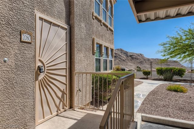 10550 ALEXANDER Road 2080, Las Vegas, NV 89129