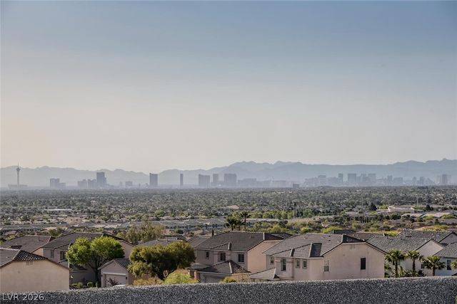 10550 ALEXANDER Road 2080, Las Vegas, NV 89129